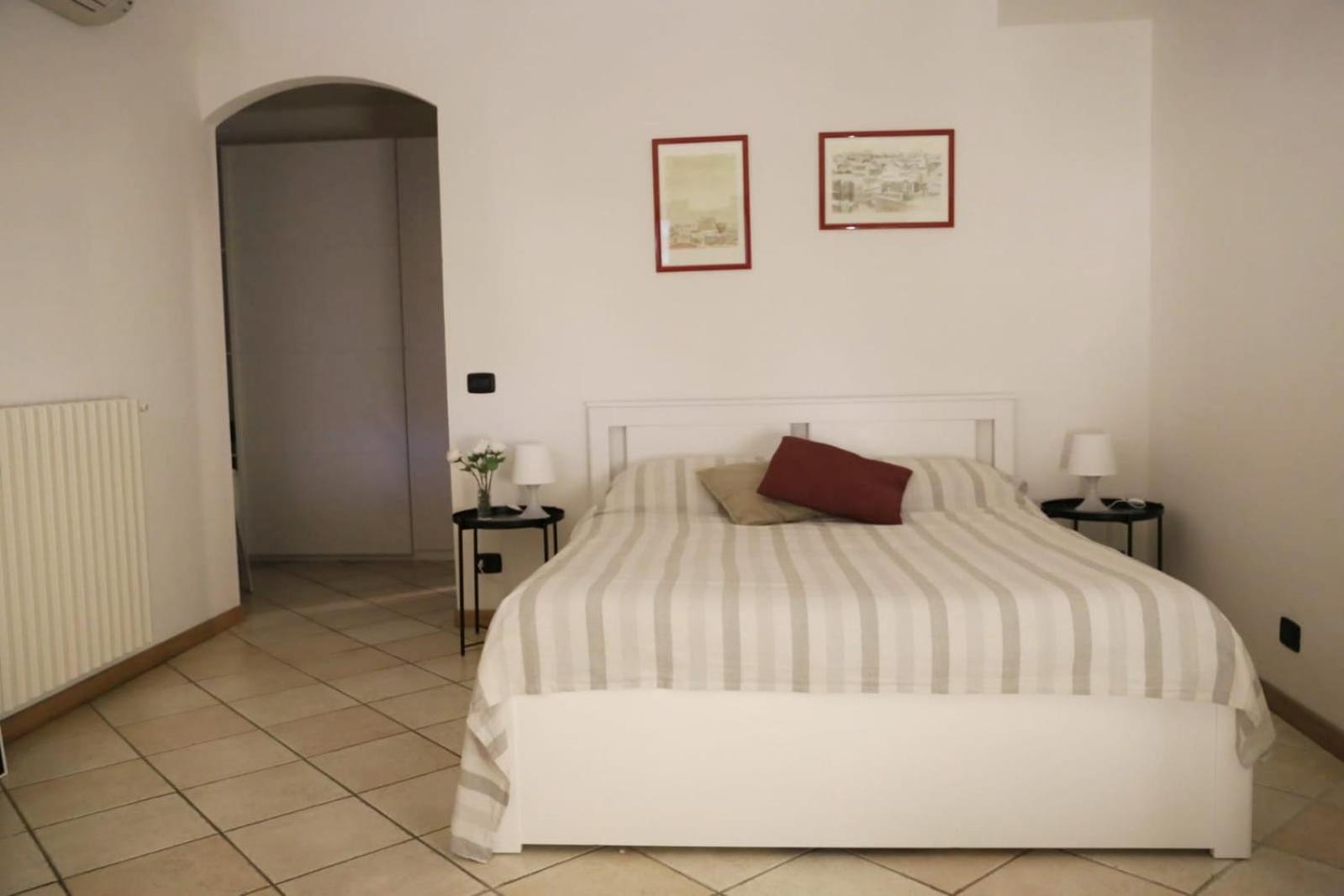 Casa Emilia Bed and Breakfast Bologna Exteriör bild